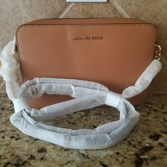 Michael Kors Crossbody Bag - Picture 4 of 5